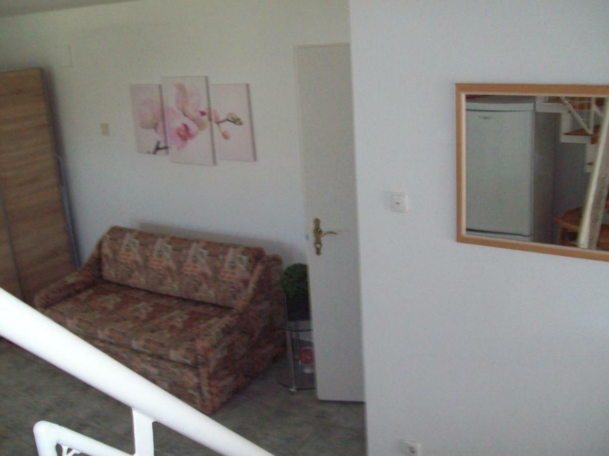 Ferienhaus Am Plattensee Balatonmáriafürdő Exterior foto